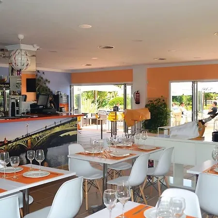 Apartament Dama De Noche